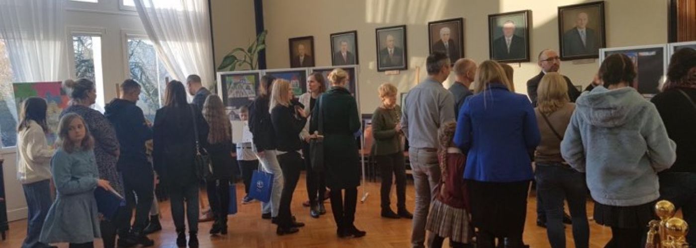 Helena Łazarczyk laureatką plastycznego konkursu