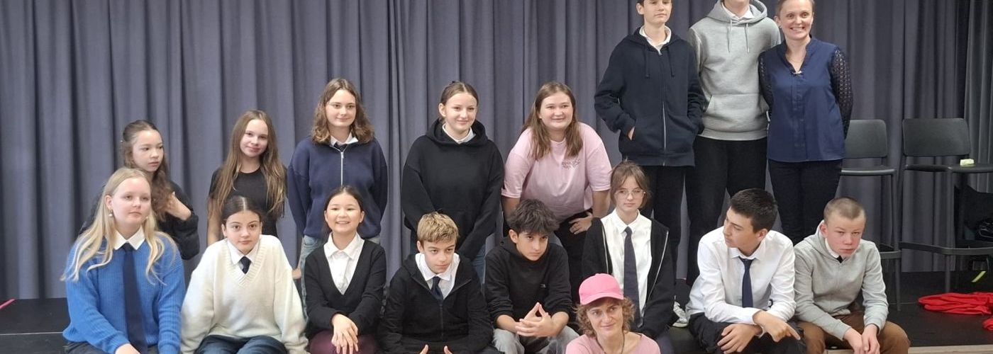 Warsztaty teatralne klasy 7 w ramach programu „Teatr z Wami!”